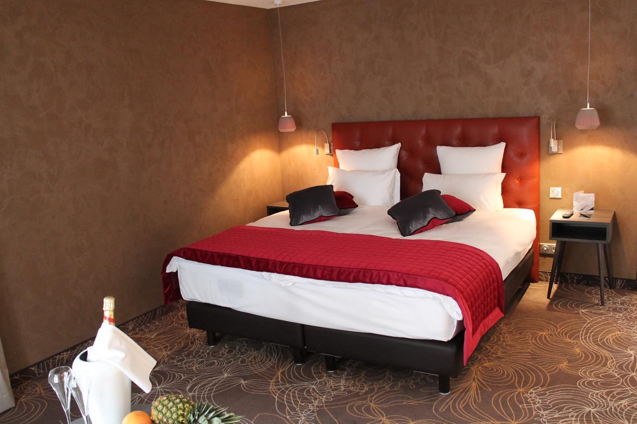 Hotel Restaurant L'Orchidee Ensisheim Dış mekan fotoğraf