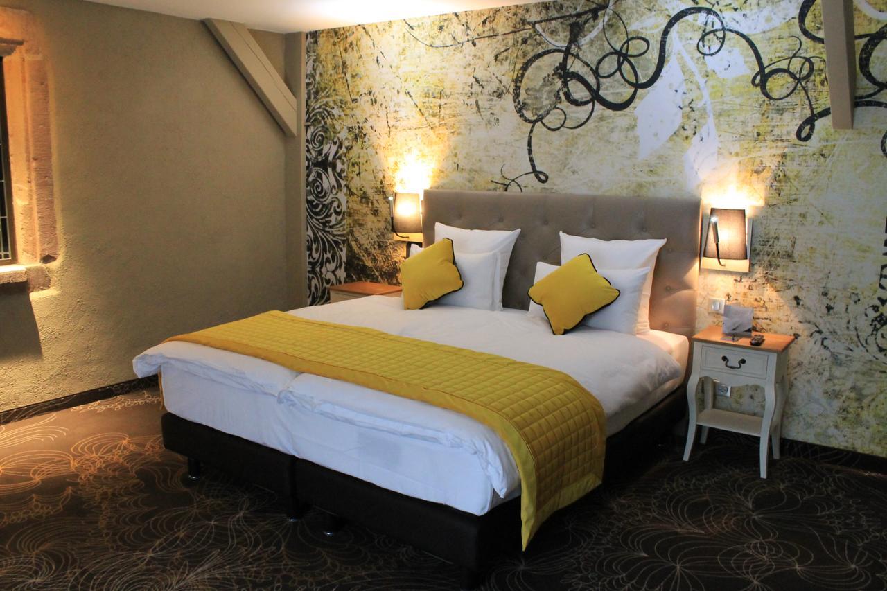 Hotel Restaurant L'Orchidee Ensisheim Dış mekan fotoğraf